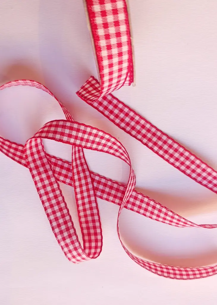 MH - Listón Hindú - Cuadros Rojop