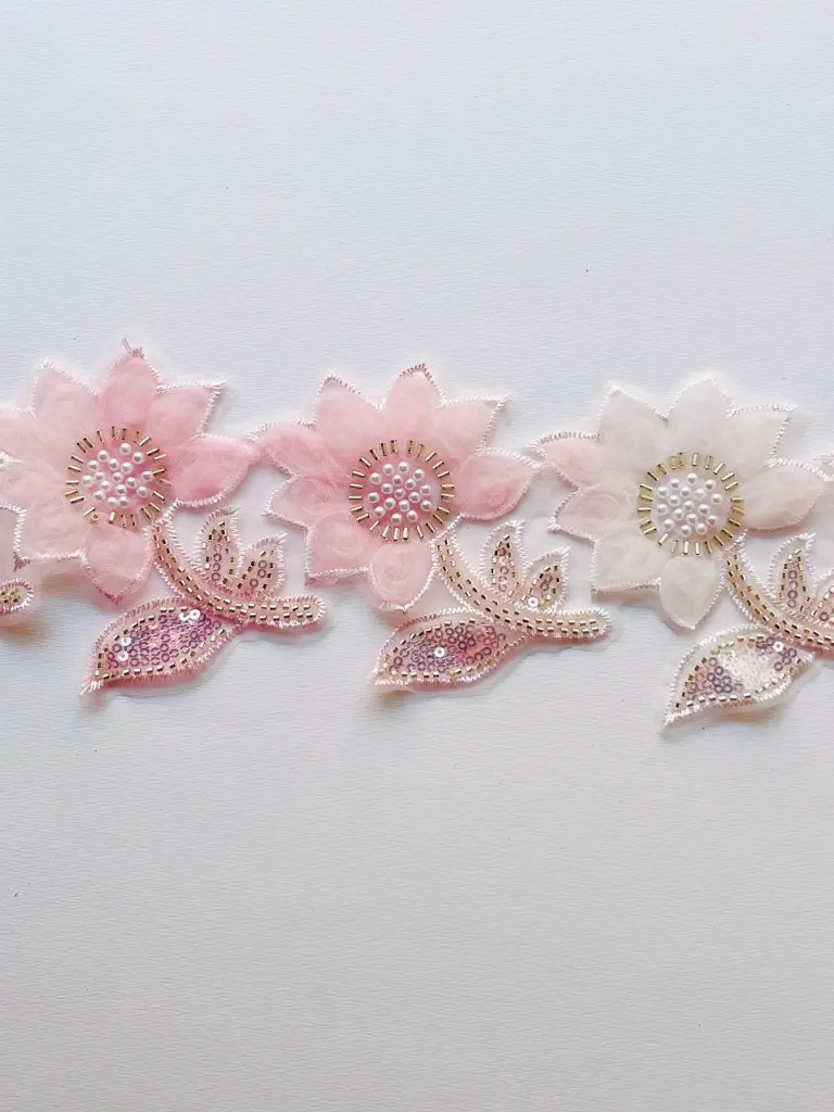 M - Tul Bordado - Flores Rosa Pastel