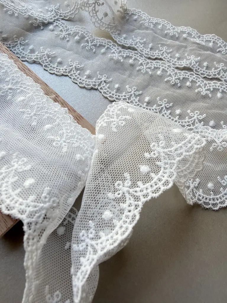 encaje blanco.webp