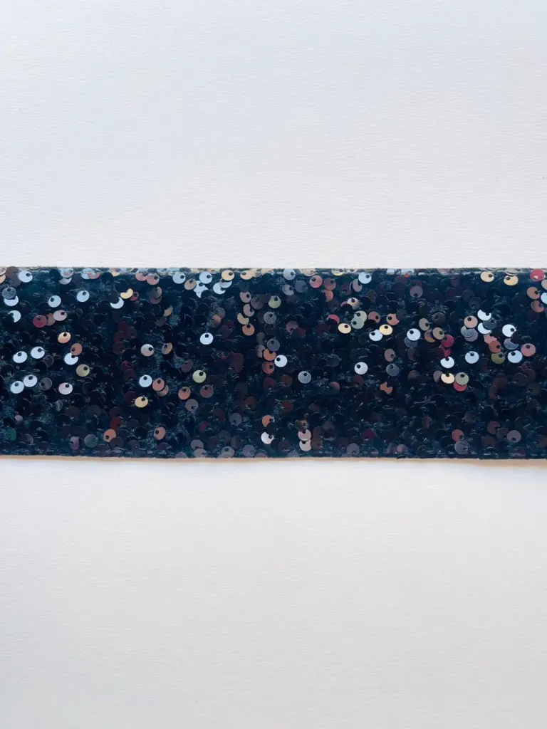 M - Listón Terciopelo Lentejuela 7.5 cm (3") - Negro