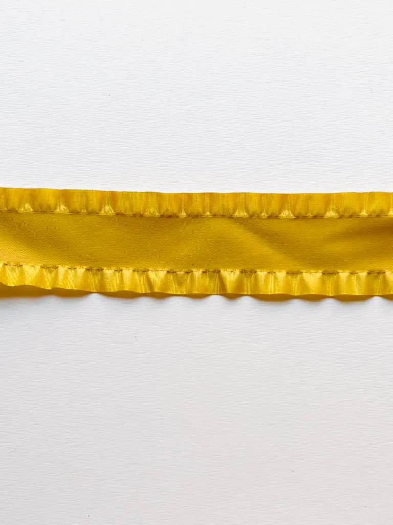 Listón Coquette Plisado Ondulado- Amarillo Mostaza