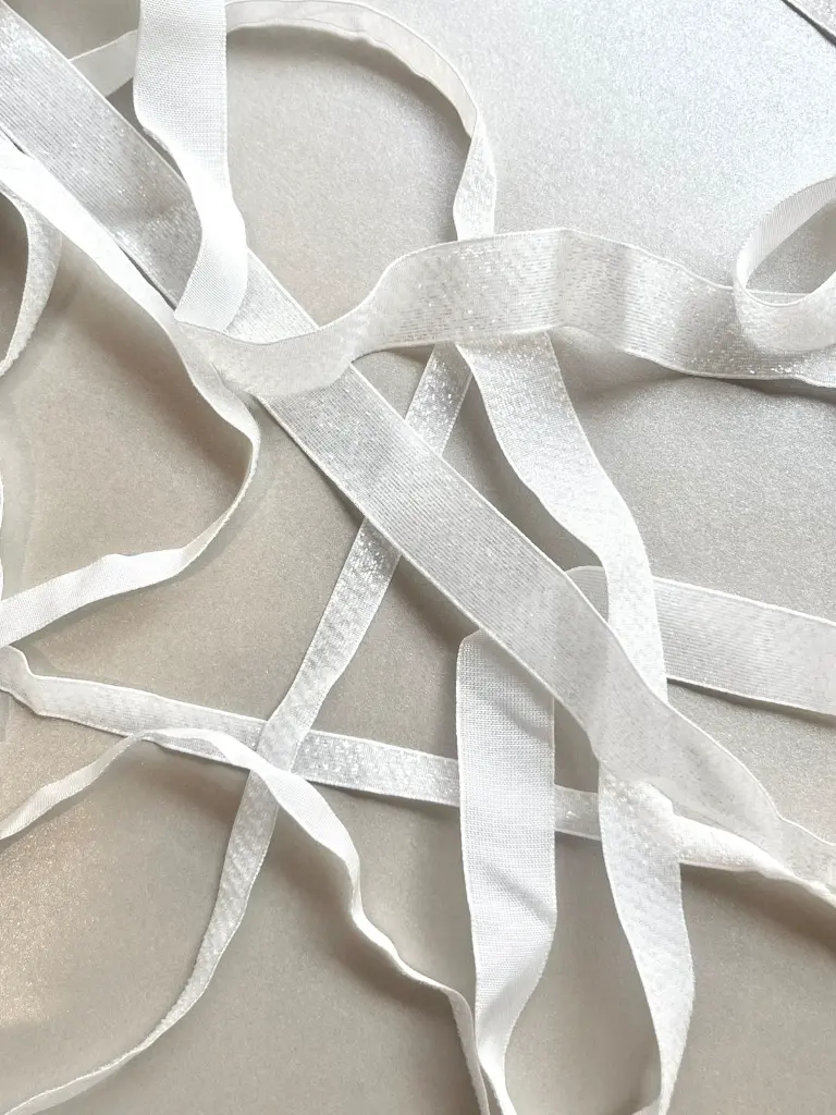 Listón de Terciopelo Escarchado - Blanco 7/8" 3/8"