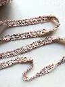Pasamanería Entramada Tweed Chanel con Perlas Rosa Pastel1.webp