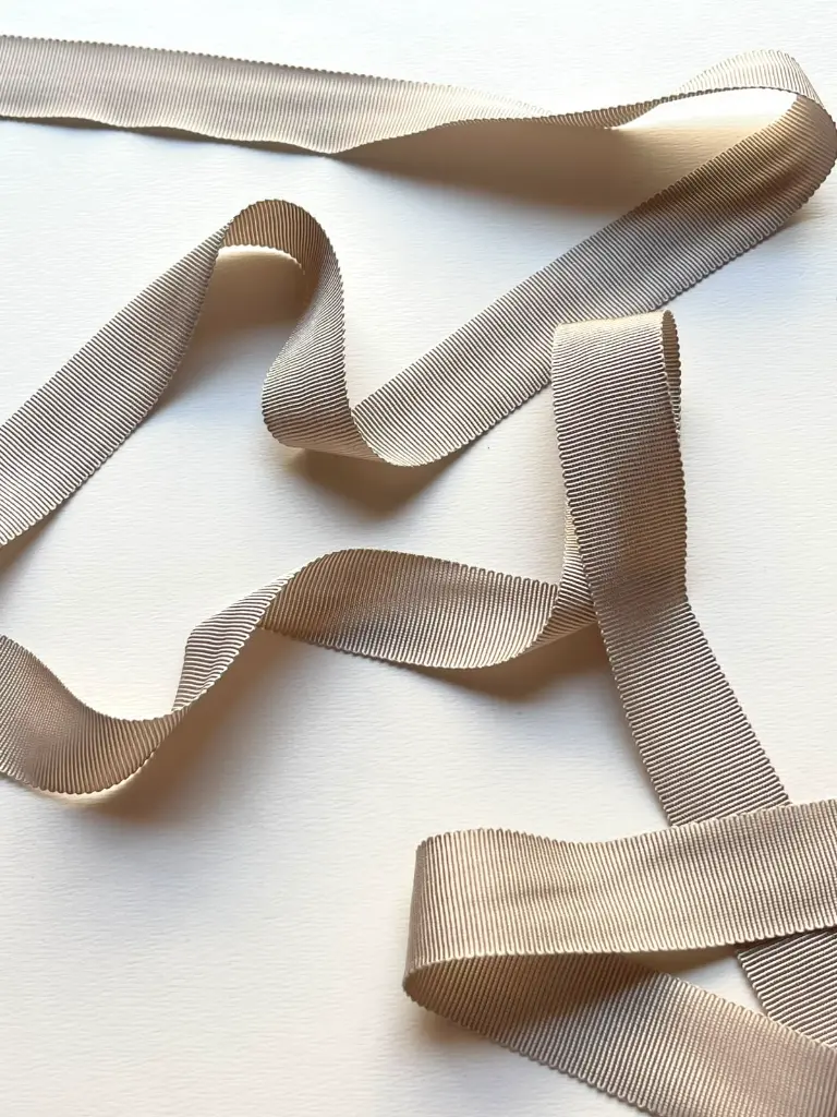 Listón Rayon - 2.5 cm - Gris Claro
