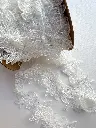 Encaje Floral Bordado con Lentejuela y Cristal