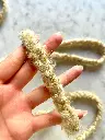 Pasamanería Trenzada Beige con Perlas, Cristales y Hilos Metálicos.webp