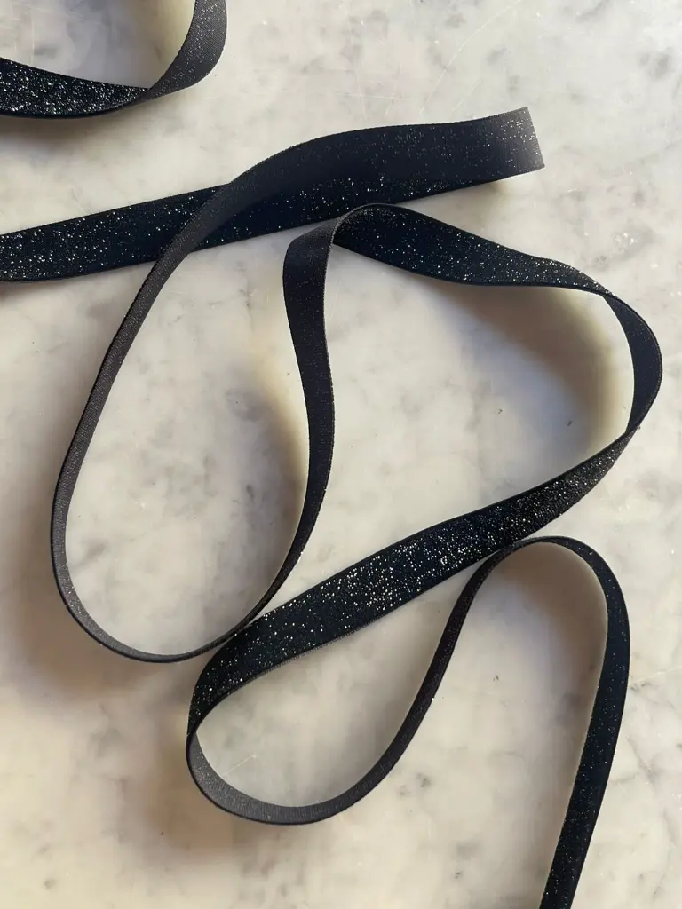 M - Velvet con Glitter - 1.90 cm Negro1.webp
