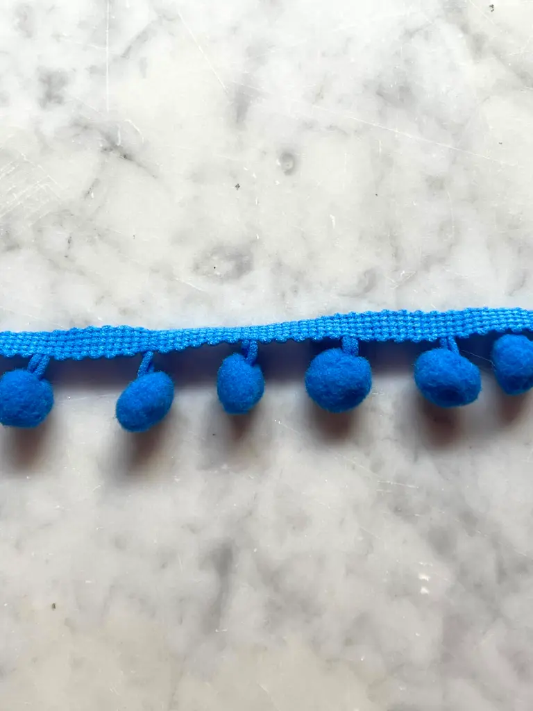 Tira Pom Pom - Azul Maya2.webp