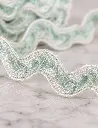 ESPIGUILLA MENTA Y BLANCO.webp