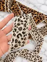 liston animal leopardo navidad.webp