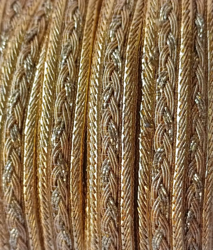 lurex oro trenzado.webp