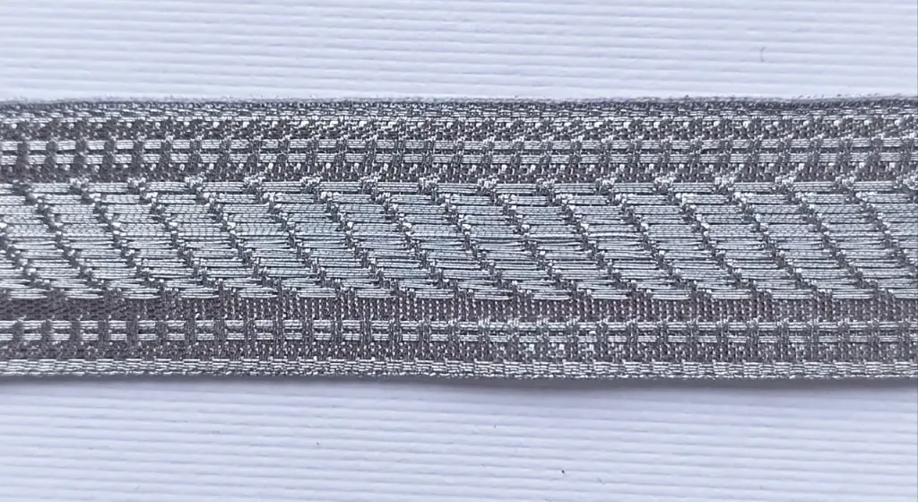 tira plata espiga.webp