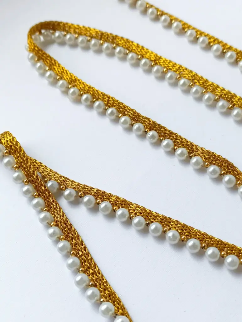 perlas chicas oro6.webp