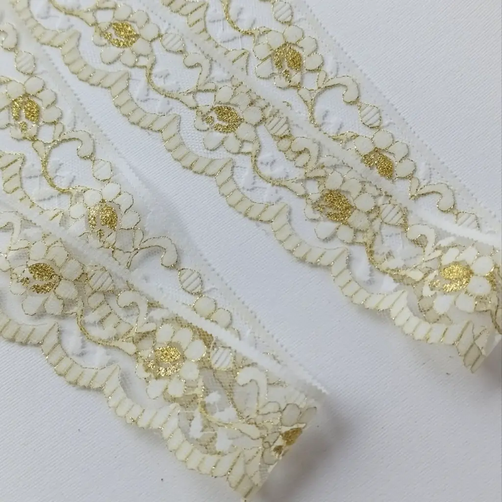 Tira Encaje 3.5cm - Oro y Beige.3.webp