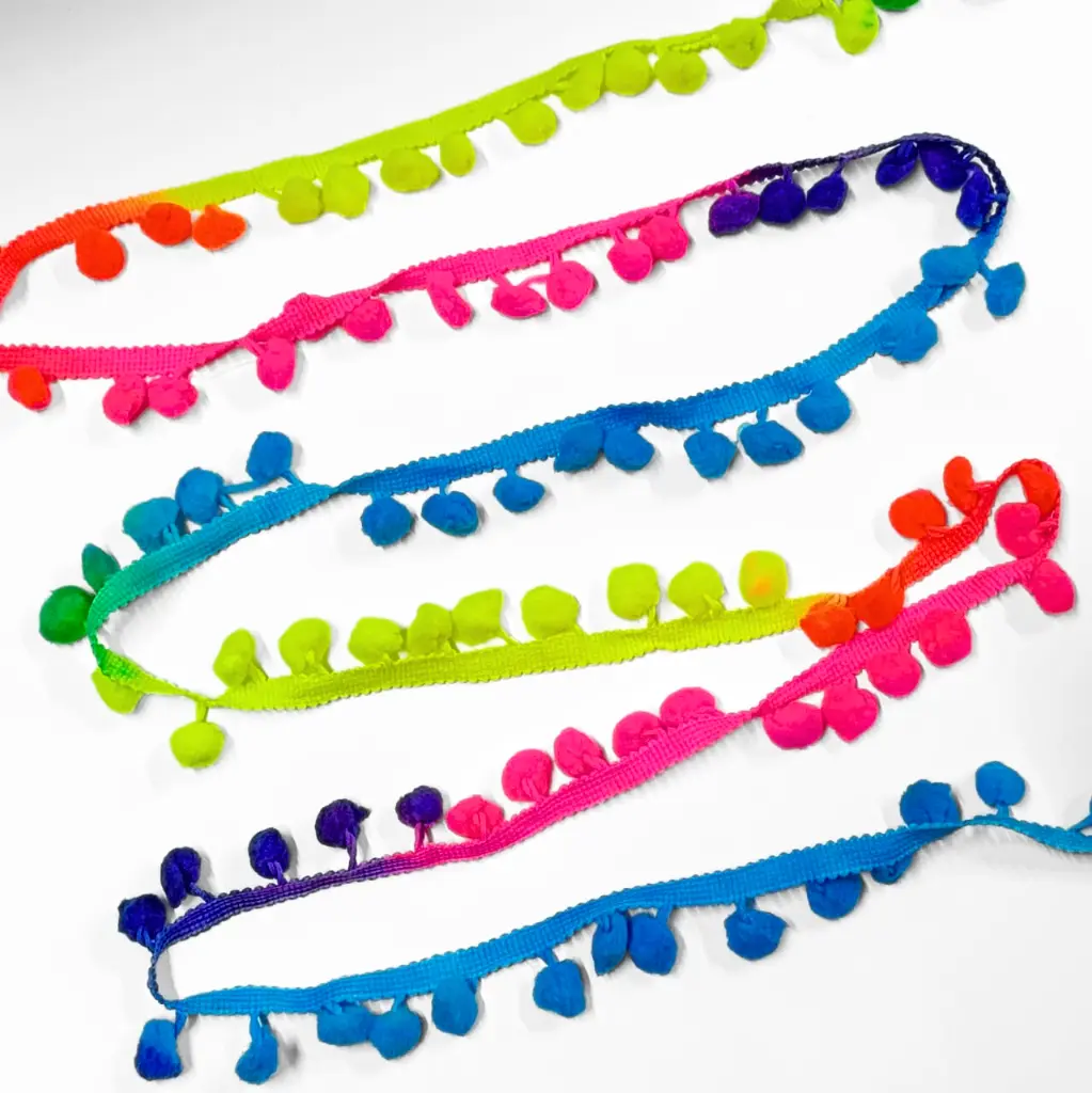 Tira Pom Pom Multicolor - Colores Neón