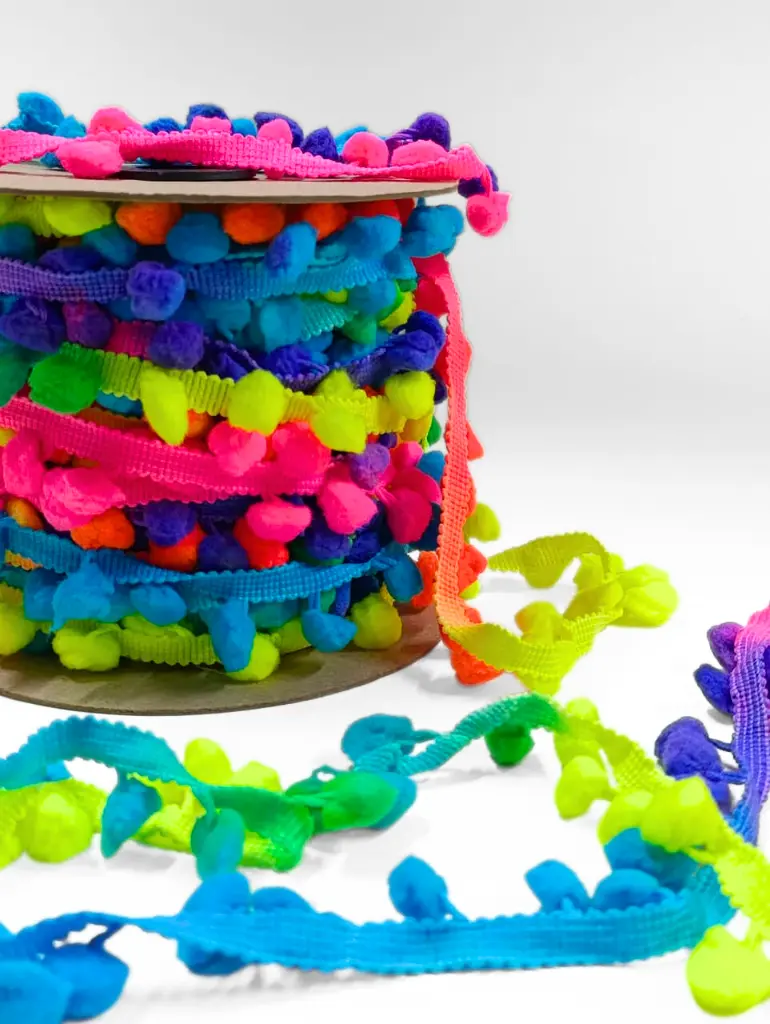 Tira Pom Pom Multicolor - Colores Neón
