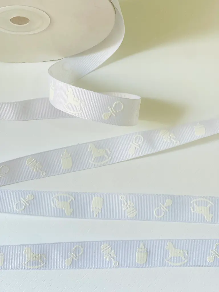Listón Popotillo Estampado - Baby Blanco