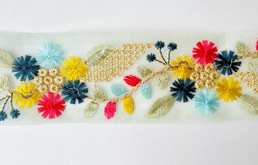 MH - Tul Bordado - Multicolor Celeste