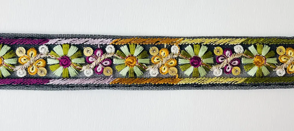 MH - Tul Bordado Flores 7/8" - Negro