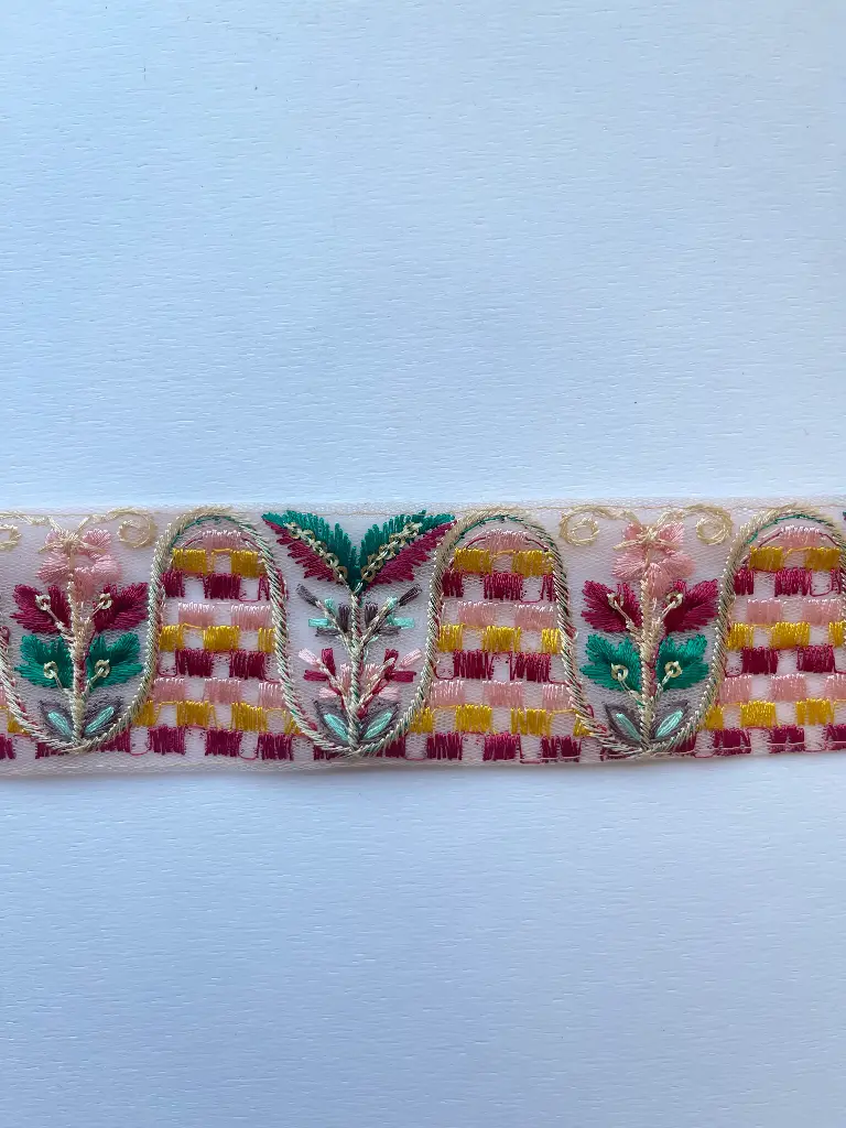 MH - Tira Bordada Tulipan 3.8 cm - Rosa