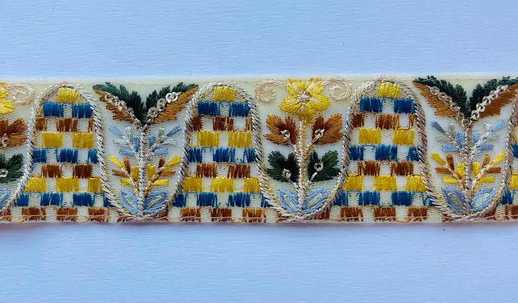 MH - Tira Bordada Tulipan 3.8 cm - Amarillo