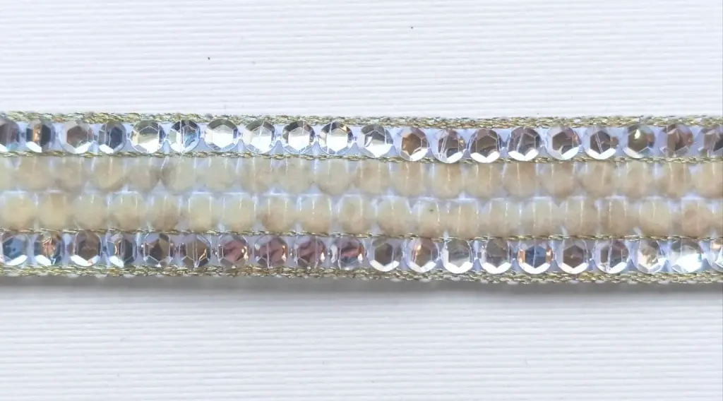 MH - Tira Hindú 7/8" - Terciopelo Beige