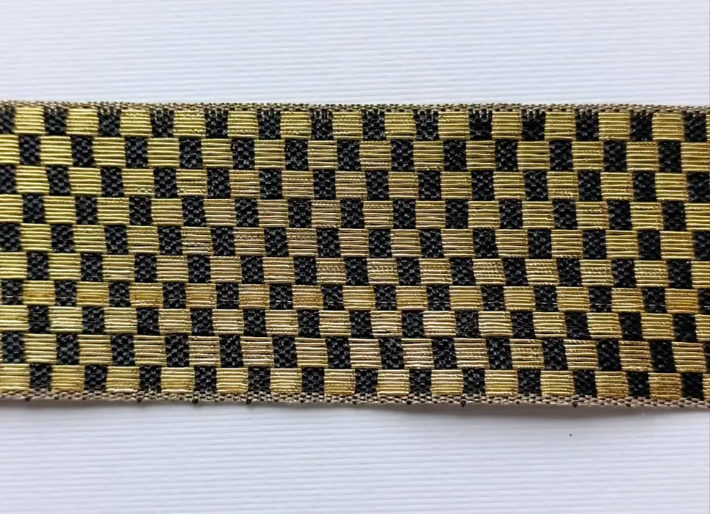 MH - Tira Decorativa 3.8cm - Chess Oro y Negro.