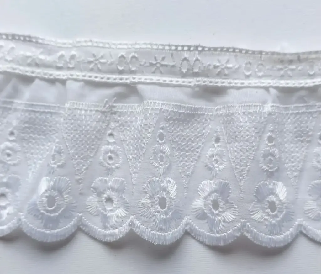 MH - Tira Bordada Plisada 9 cm - Blanco