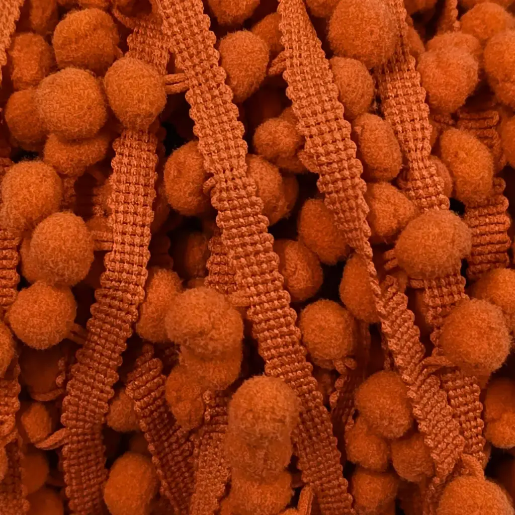 Tira Pom Pom - Terra