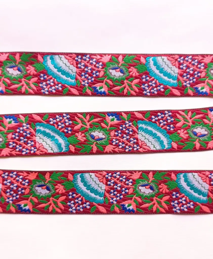 MH - Tira Bordada - Vino Floral