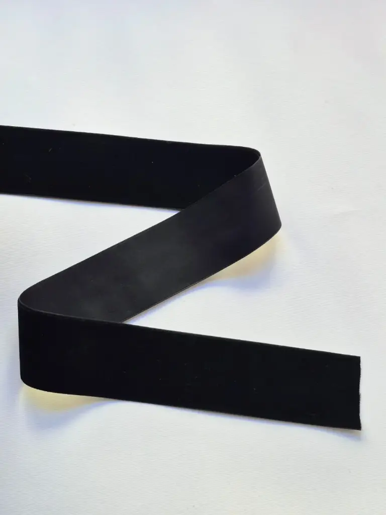 MT - Terciopelo Negro