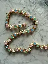Tira Pedrería Rosetas Multicolor Pastel y Strass