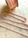 Pasamanería Galón Rosa Pastel con Presillas y Perlas