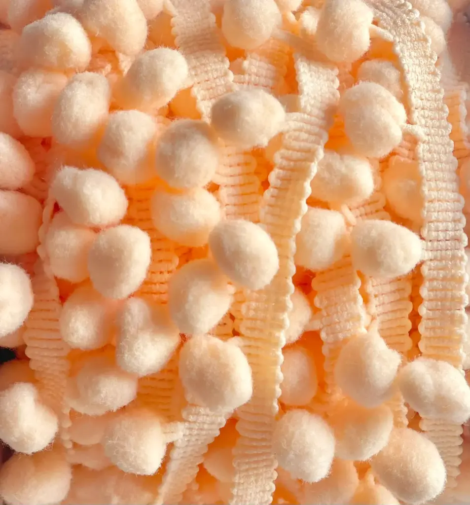 Tira Pom Pom - Amarillo Claro Sesame