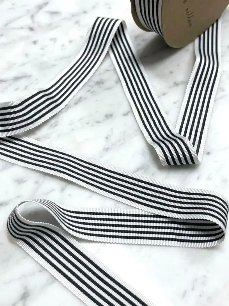 Listón Rayon - Lineas Blanco y Negro
