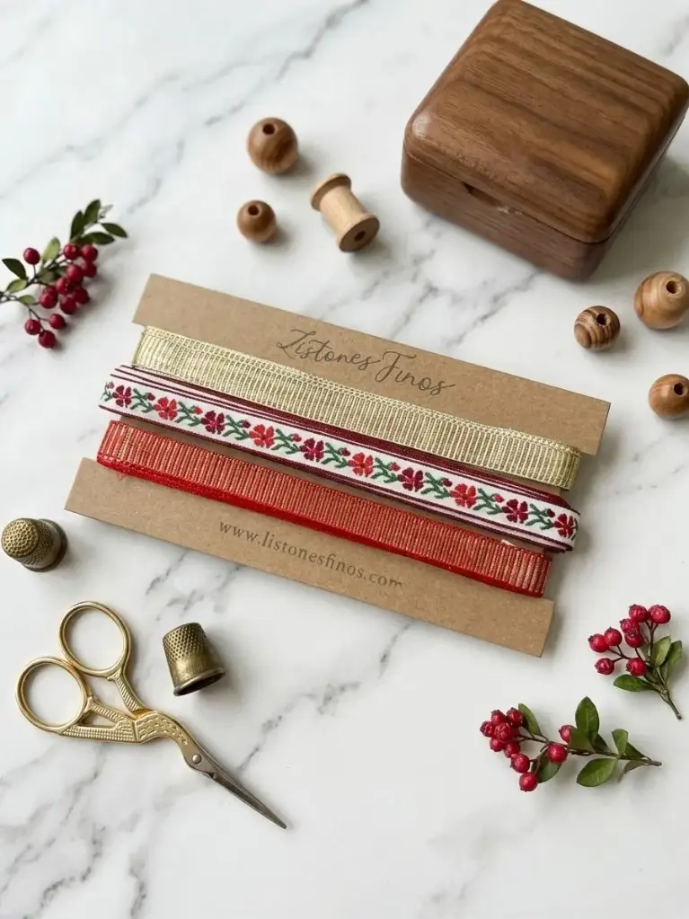 Set de Listones Navideños Elegance – Rojo, Blanco y Dorado