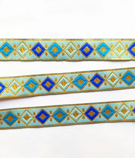 [5189] MH - Tira Bordada Diamante - Celeste