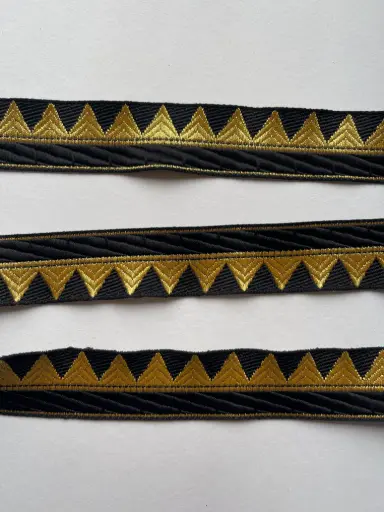 [5219] MH - Bordado Samosa - Negro