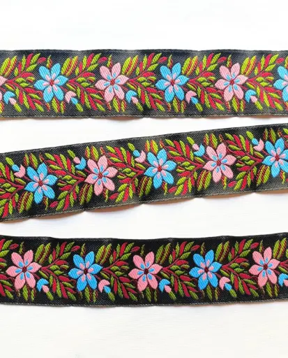 [5244] MH - Tira Bordada - Flores Cafe