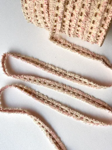 [6285] Pasamanería Fleco Rosa y Crema con Terciopelo y Dorado